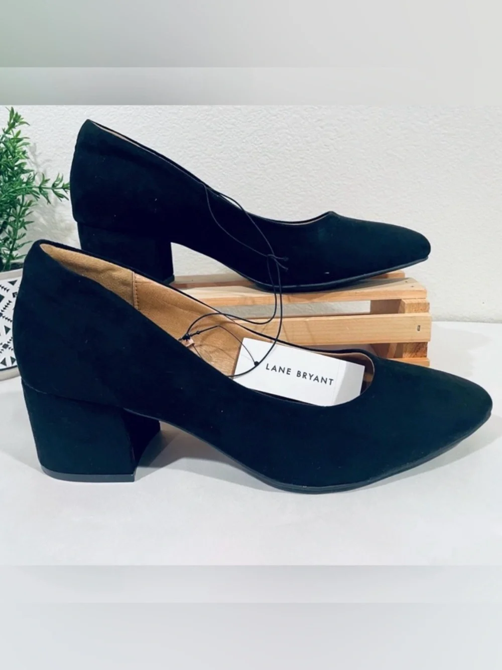 Lane Bryant Dream Cloud Black Faux Suede Pointy-Toe Block-Heel Shoes | 9W | NWT